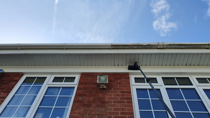 gutter cleaning solihull
